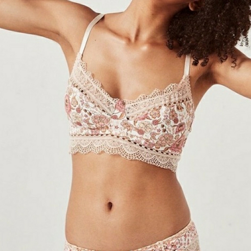 Spell Zahara Bralette in Rosewater - S